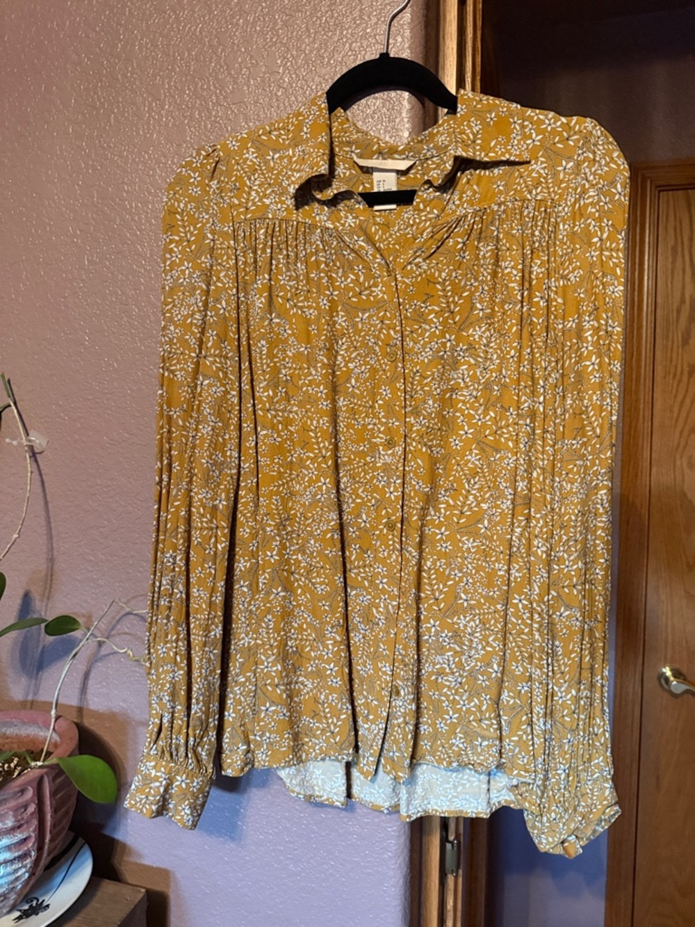 H&M Mustard Yellow Floral Button-Down Blouse